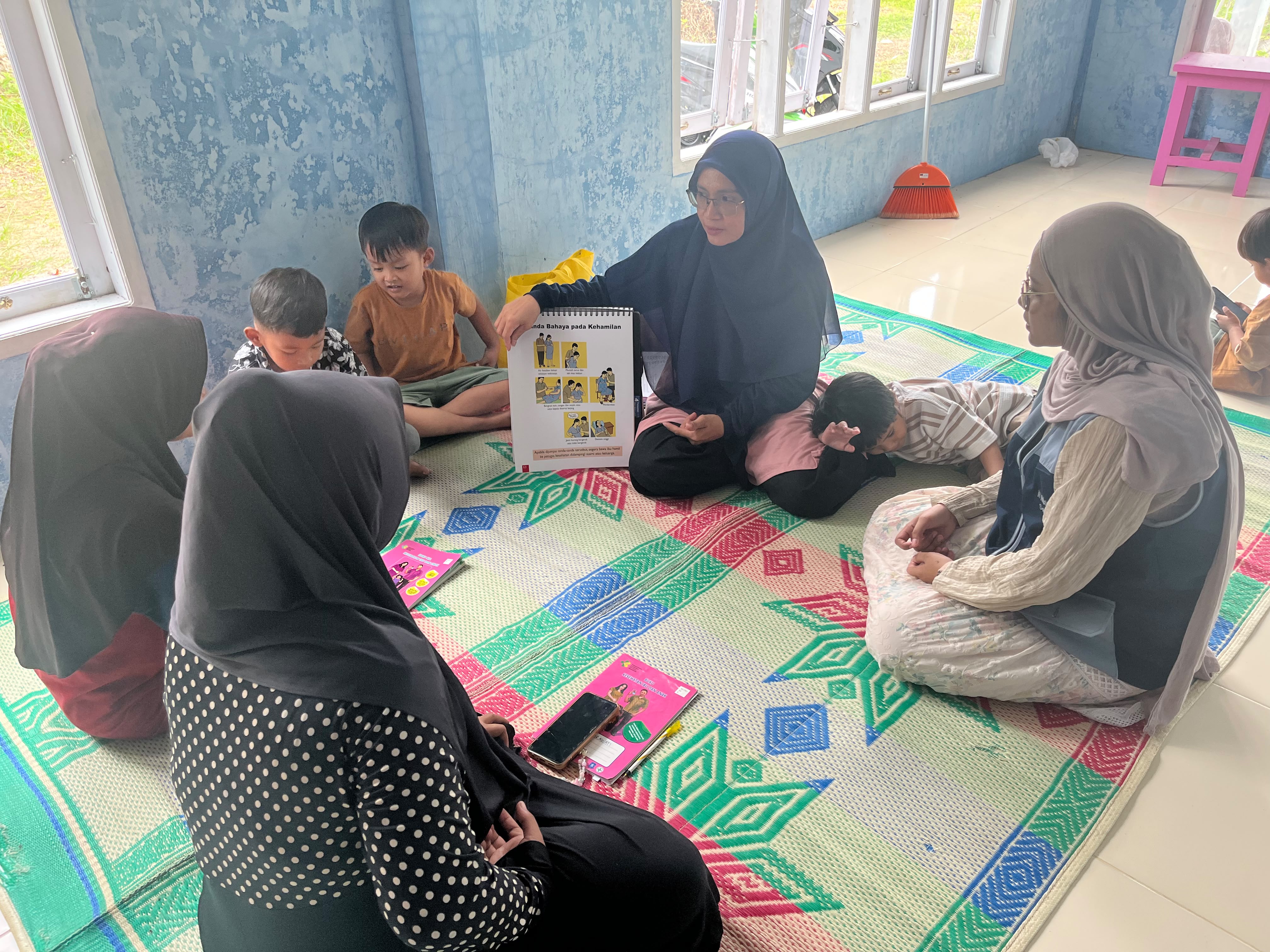 PELAYANAN POSYANDU DAN KELAS IBU HAMIL DI NAGARI PAKASAI BERLANGSUNG LANCAR, DUKUNG KESEHATAN IBU DAN ANAK