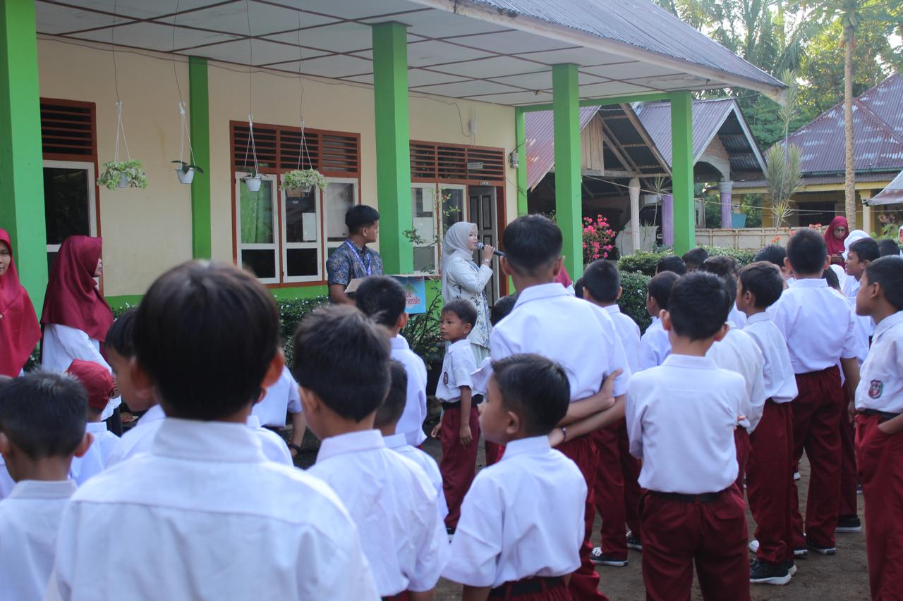 PENYULUHAN JAJANAN SEHAT DAN GIZI SEIMBANG DI MIS MUHAMMADIYAH PAKASAI BERLANGSUNG SERU DAN EDUKATIF